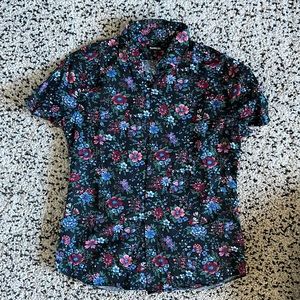 Express short sleeve shirt